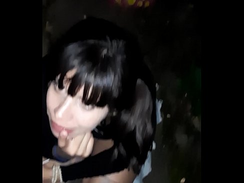 ❤️ Пенисът набъбва на улицата в замяна на бонбон. Анално видео в bg.pornoxlxx.ru ❌